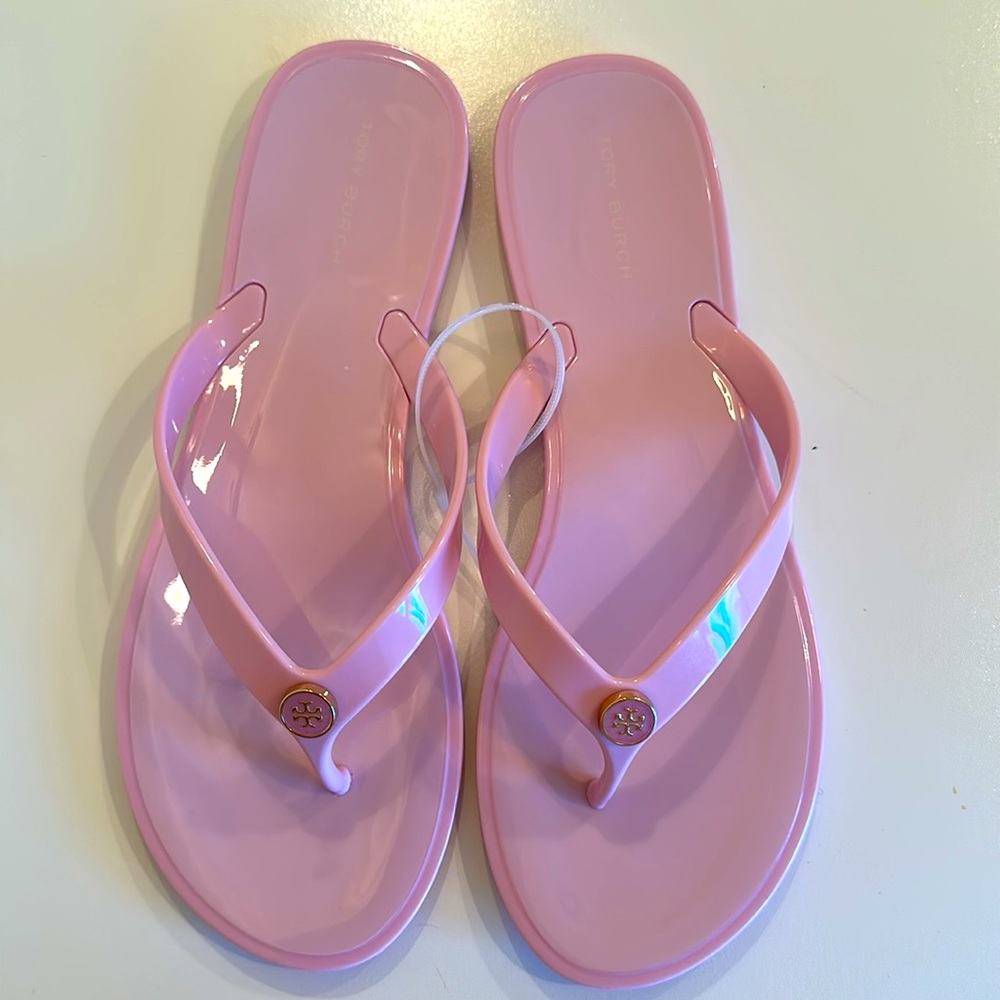 New Tory Burch Pink Sandals Minimalist Thong Design. Size 6M.
